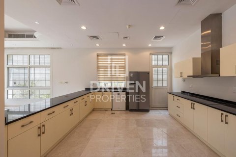 Villa de 5 dormitorios en The Villa, UAE No. 192086 20