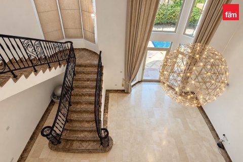 4 bedrooms Villa in Jumeirah Islands, UAE No. 210525 15