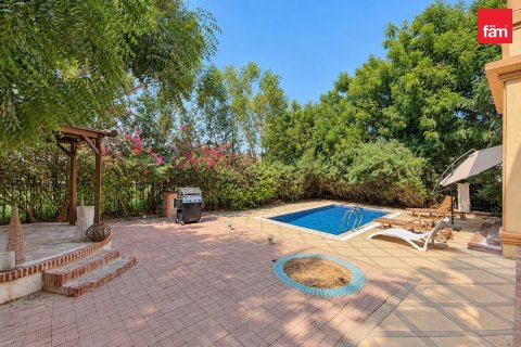 4 bedrooms Villa in Jumeirah Islands, UAE No. 210525 26