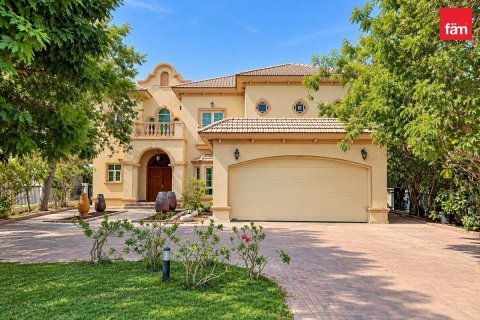 4 bedrooms Villa in Jumeirah Islands, UAE No. 210525 27