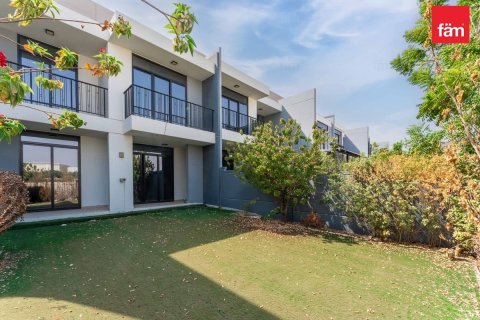 Townhouse de 3 chambres à Motor City, UAE No. 210527