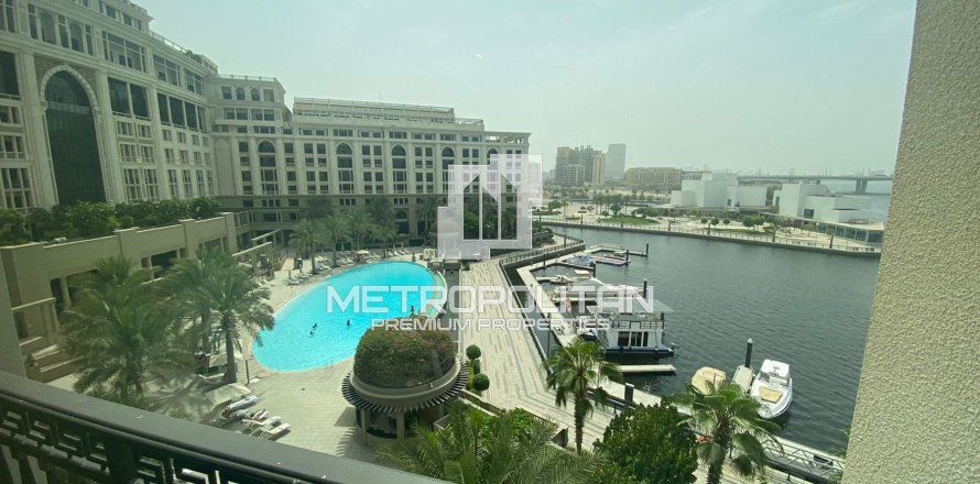 Квартира с 4 спальнями в Palazzo Versace, ОАЭ №9120