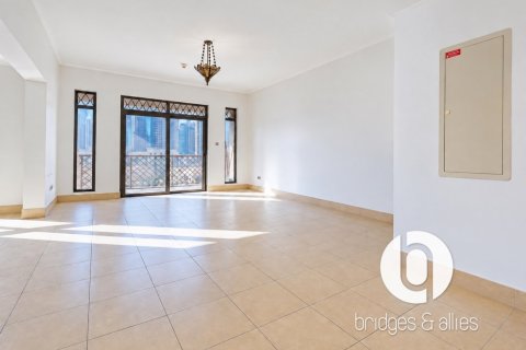 Appartement de 2 chambres à Old Town, UAE No. 210195 4