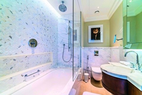 2 bedrooms Apartment in Downtown Dubai (Downtown Burj Dubai), UAE No. 210194 12