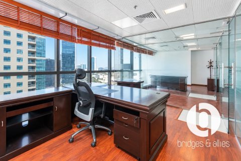 Office de 104m² à Jumeirah Lake Towers, UAE No. 210198