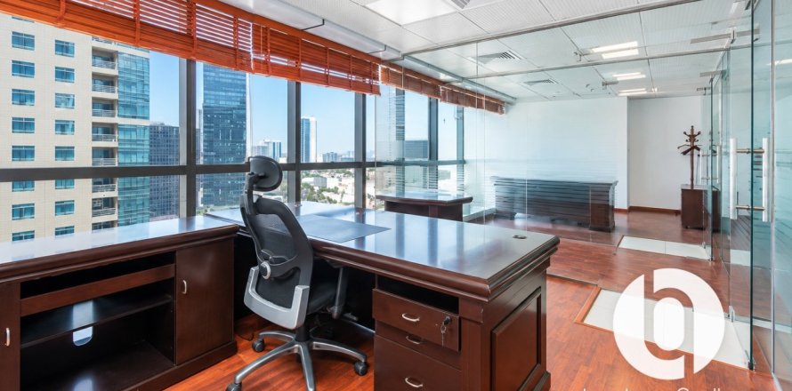 Office de 104m² à Jumeirah Lake Towers, UAE No. 210198