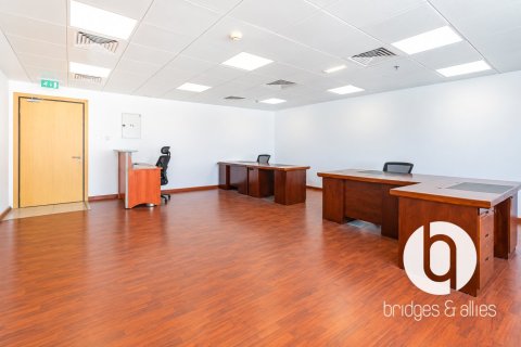 Office de 104m² à Jumeirah Lake Towers, UAE No. 210198 5