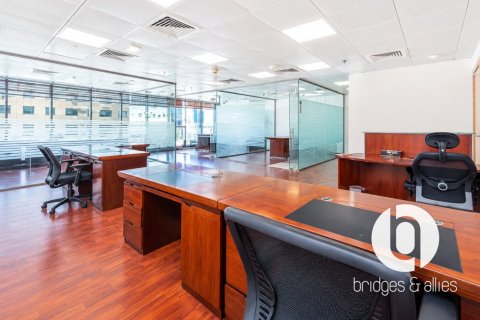 Office de 104m² à Jumeirah Lake Towers, UAE No. 210198 6