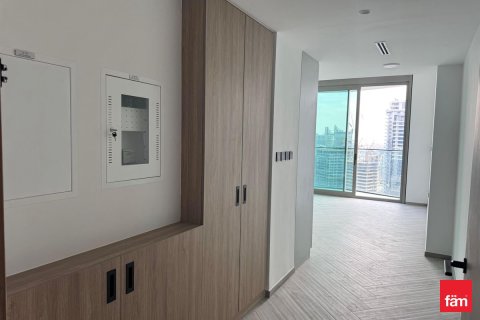 Квартира с 1 спальней в Бизнес-Бэй, ОАЭ №141638 3