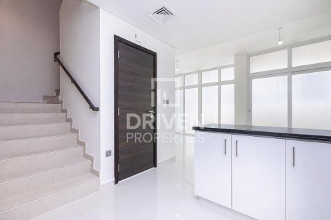 3 bedrooms Townhouse in Dubai, UAE No. 201569 15