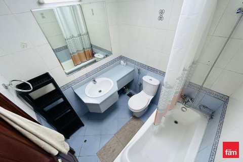 54.2m² Apartment in Dubai, UAE No. 169865 7