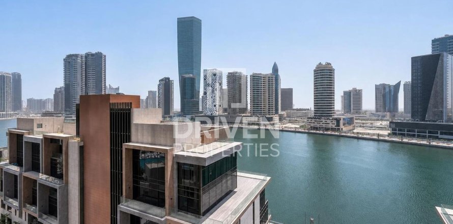 Appartement de 2 chambres à Business Bay, UAE No. 192096
