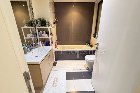 Villa de 4 dormitorios en Dubai, UAE No. 100157 19