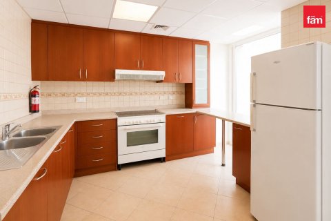 2 bedrooms Apartment in Motor City, UAE No. 173300 4
