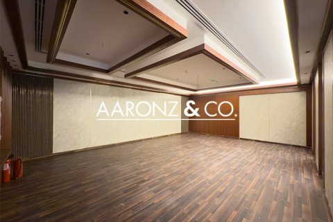 199m² Office in Business Bay, UAE No. 132851 8