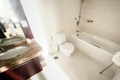 Квартира с 1 спальней  №135445 14