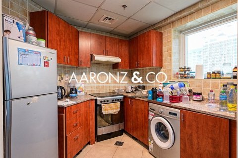 Квартира с 1 спальней в Джумейра Лейк Тауэрс, ОАЭ №135443 8