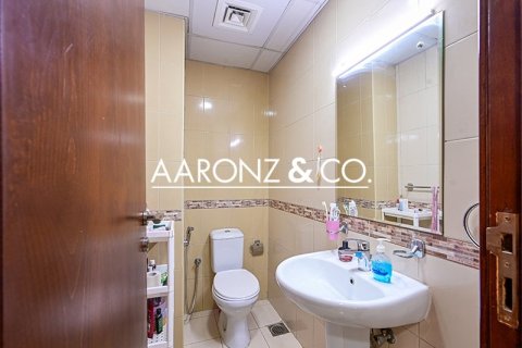 Квартира с 1 спальней в Джумейра Лейк Тауэрс, ОАЭ №135443 9