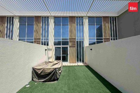 2 bedrooms Townhouse in Dubai, UAE No. 199306 18