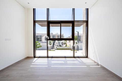 Villa de 4 dormitorios en District One, UAE No. 168877 20