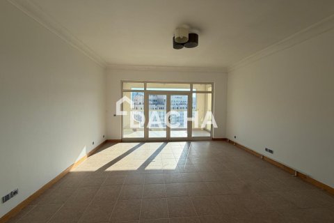 Квартира с 2 спальнями в Shoreline Apartments, ОАЭ №168878 6