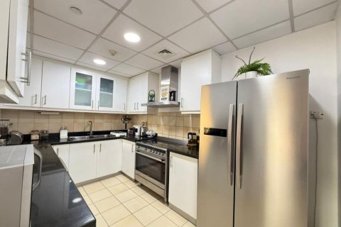 Квартира с 3 спальнями в Rimal, ОАЭ №137545 10