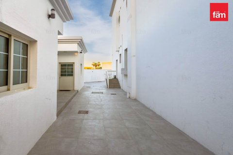 5 bedrooms Villa in Al Barsha, UAE No. 137206 8