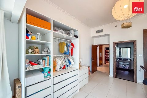 Квартира с 3 спальнями в Дубай Марина, ОАЭ №137205 17