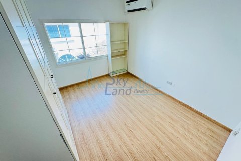 4 غرف نوم فيلا  رقم 106143 12