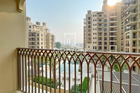 Apartment de 2 dormitorios en Umm Suqeim 3, UAE No. 202588 12