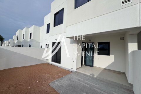 3 bedrooms Townhouse on the Yas Island, UAE No. 86448 2