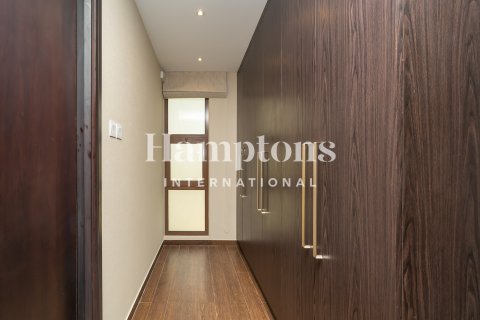 Villa de 6 dormitorios No. 118336 22