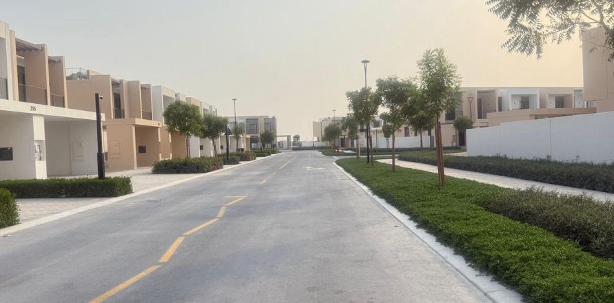 3 غرف نوم فيلا  رقم 103318