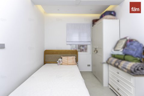 Villa de 4 dormitorios en Dubai, UAE No. 103338 11