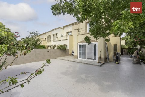 Villa de 4 dormitorios en Dubai, UAE No. 103338 12