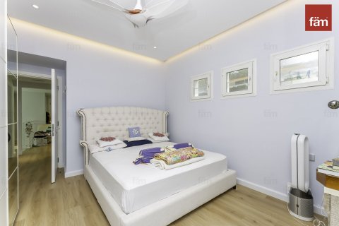 Villa de 4 dormitorios en Dubai, UAE No. 103338 7