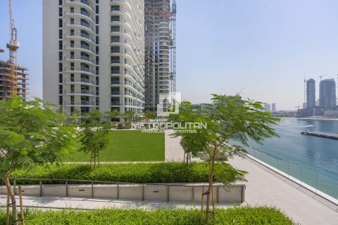 Apartment de 2 dormitorios en EMAAR Beachfront, UAE No. 62252 19