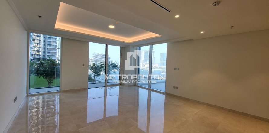 2 غرف نوم شقة في EMAAR Beachfront, الإمارات العربية المتحدة رقم 62252