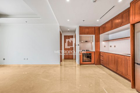 Квартира с 1 спальней в EMAAR Beachfront, ОАЭ №62256 8