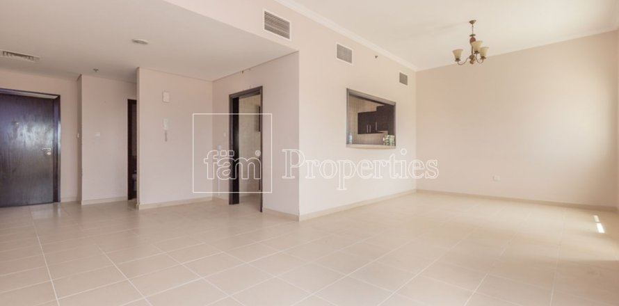 3 bedrooms Apartment  No. 108110