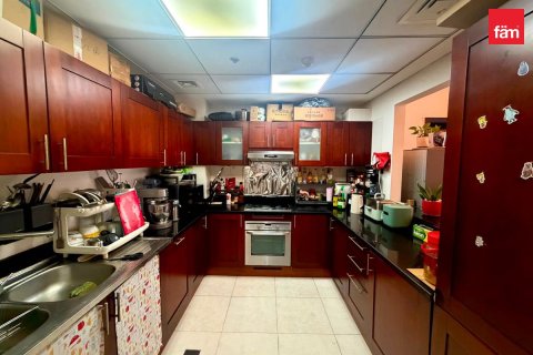 Appartement de 2 chambres à Dubai, UAE No. 200257 6