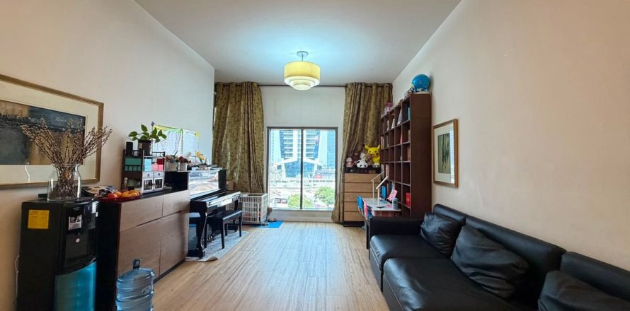 Appartement de 2 chambres à Dubai, UAE No. 200257
