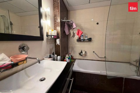 Appartement de 2 chambres à Dubai, UAE No. 200257 4