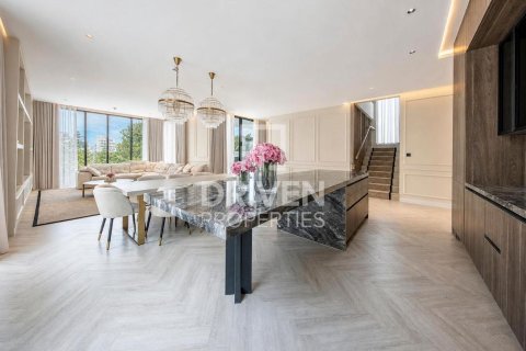 6 bedrooms Villa in Harmony, UAE No. 204047
