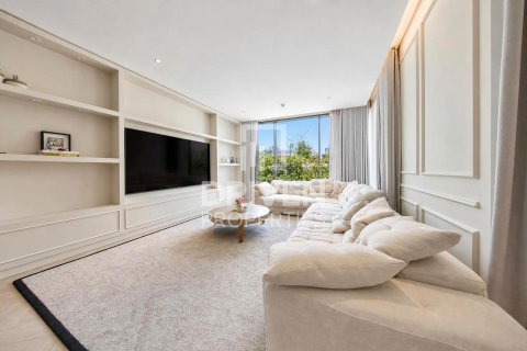 6 bedrooms Villa in Harmony, UAE No. 204047 4