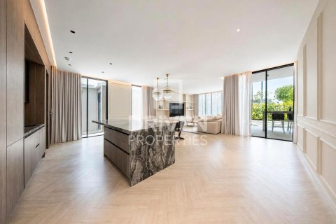 6 bedrooms Villa in Harmony, UAE No. 204047 5