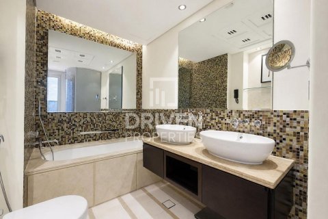 Apartment de 2 dormitorios en Downtown Dubai (Downtown Burj Dubai), UAE No. 204050 25