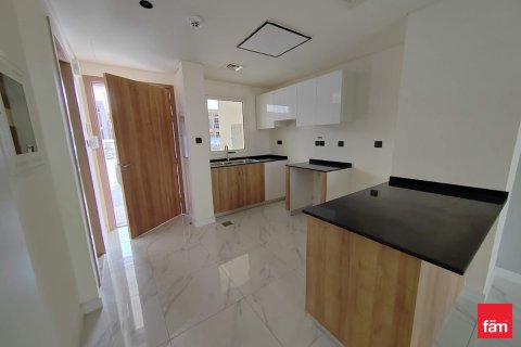 2 bedrooms Villa in Dubai, UAE No. 142703 9