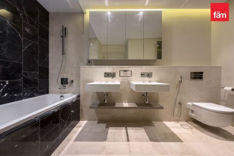 2 bedrooms Apartment in Palm Jumeirah, UAE No. 142698 14