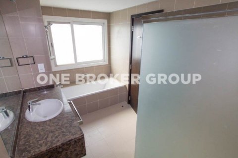 Villa de 4 chambres à Al Barsha, UAE No. 777 11